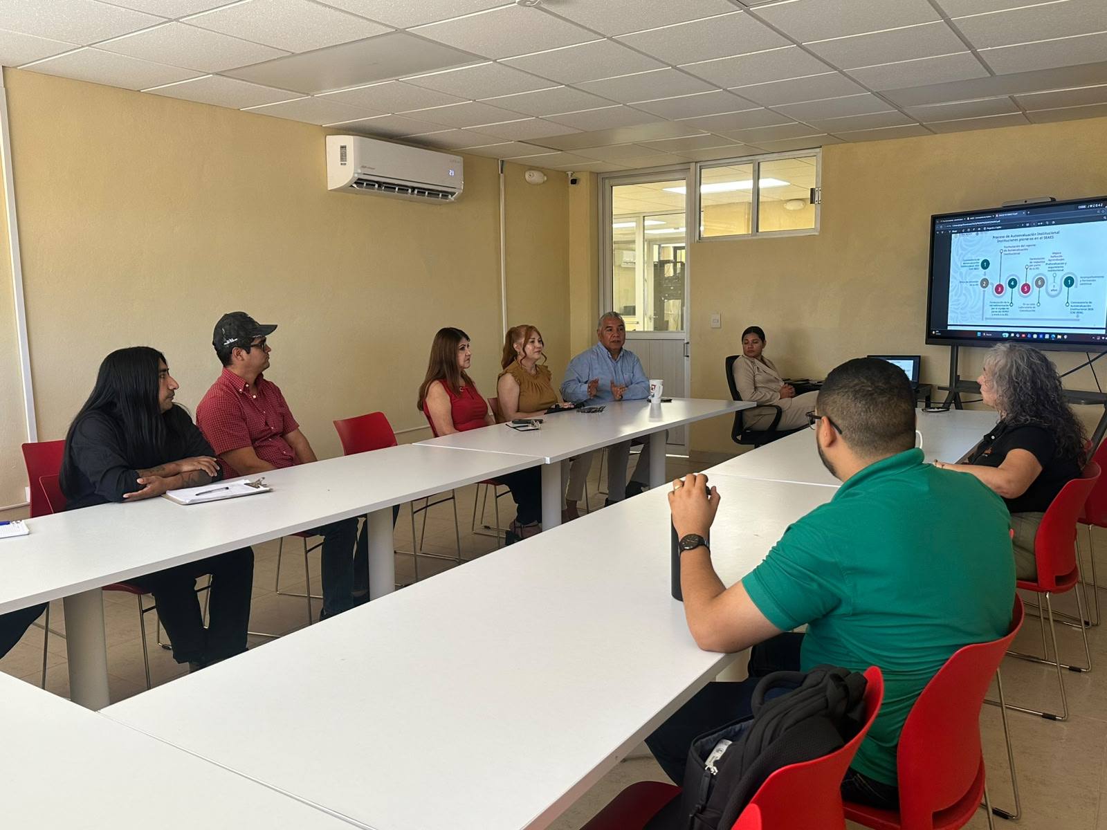 Fortalece UTH cultura de evaluación y mejora continua en Extensión Ures